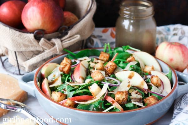 Apple and Gouda Mixed Green Salad - girlheartfood.com