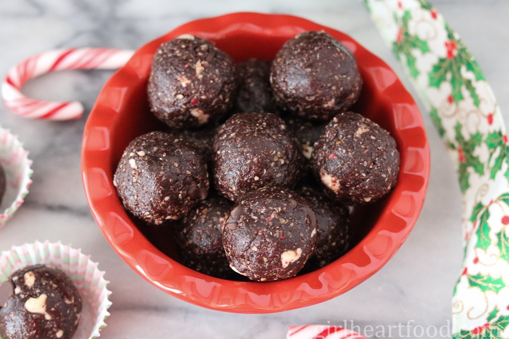 A dish of no bake peppermint chocolate snack bites.