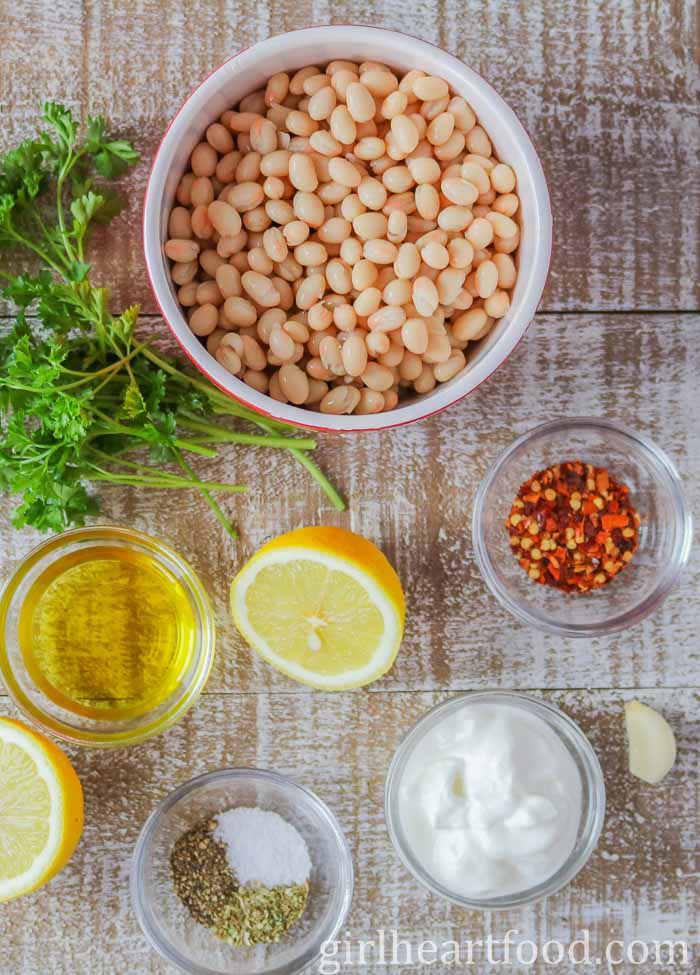 Ingredients for an easy white bean dip recipe.