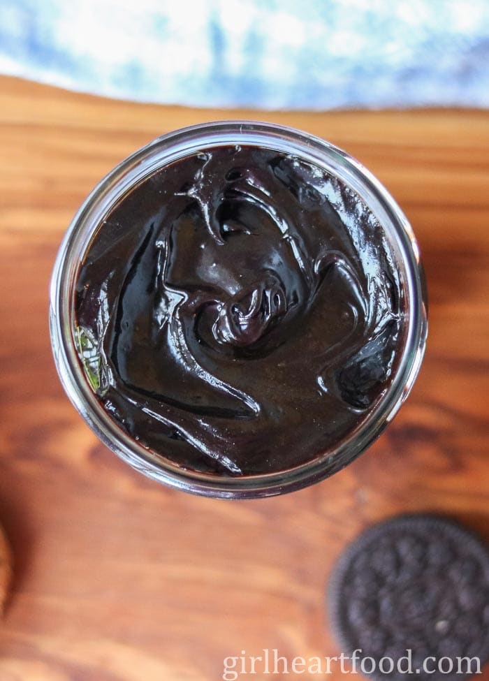 Jar of cookie spread made with Oreos.