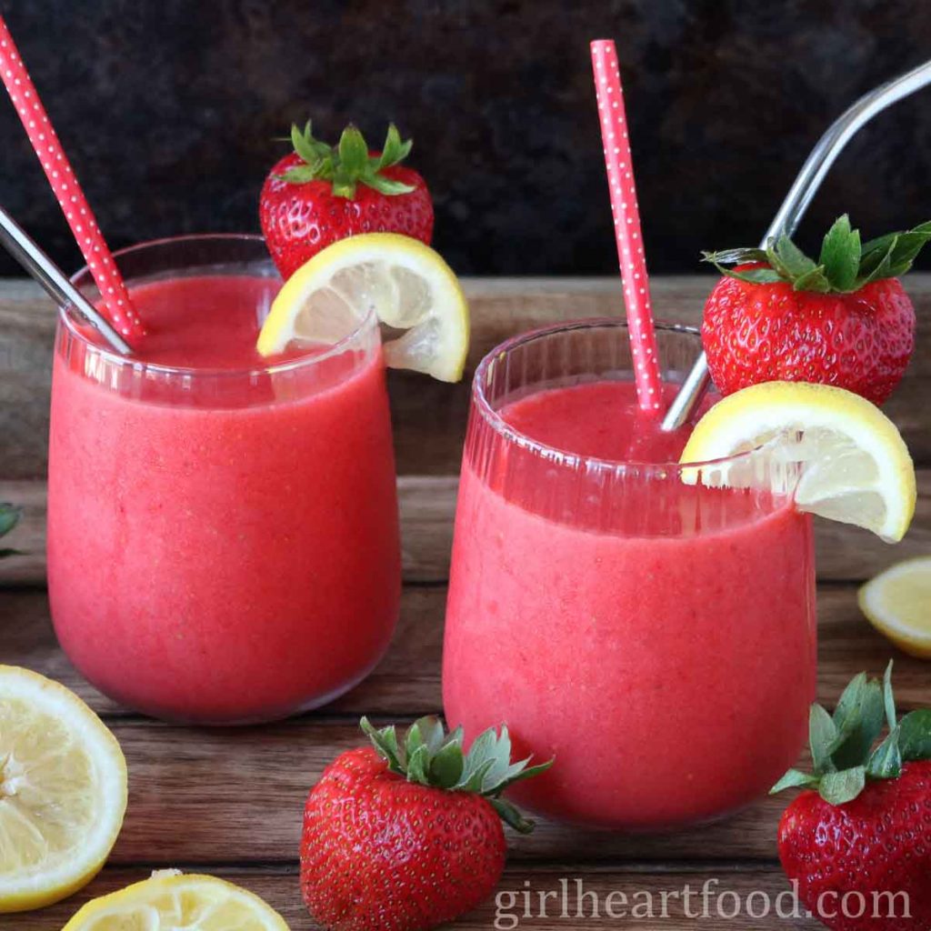 frozen-strawberry-lemonade-4-ingredients-girl-heart-food